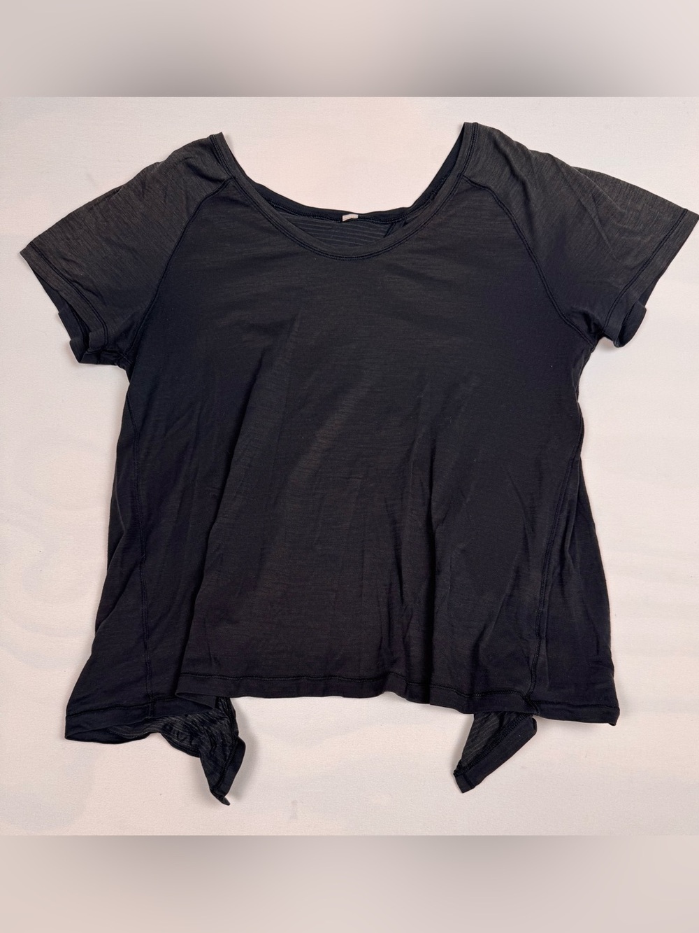 Lululemon Back in Action Short Sleeve Tie Back Heathered Black Women’s 4
